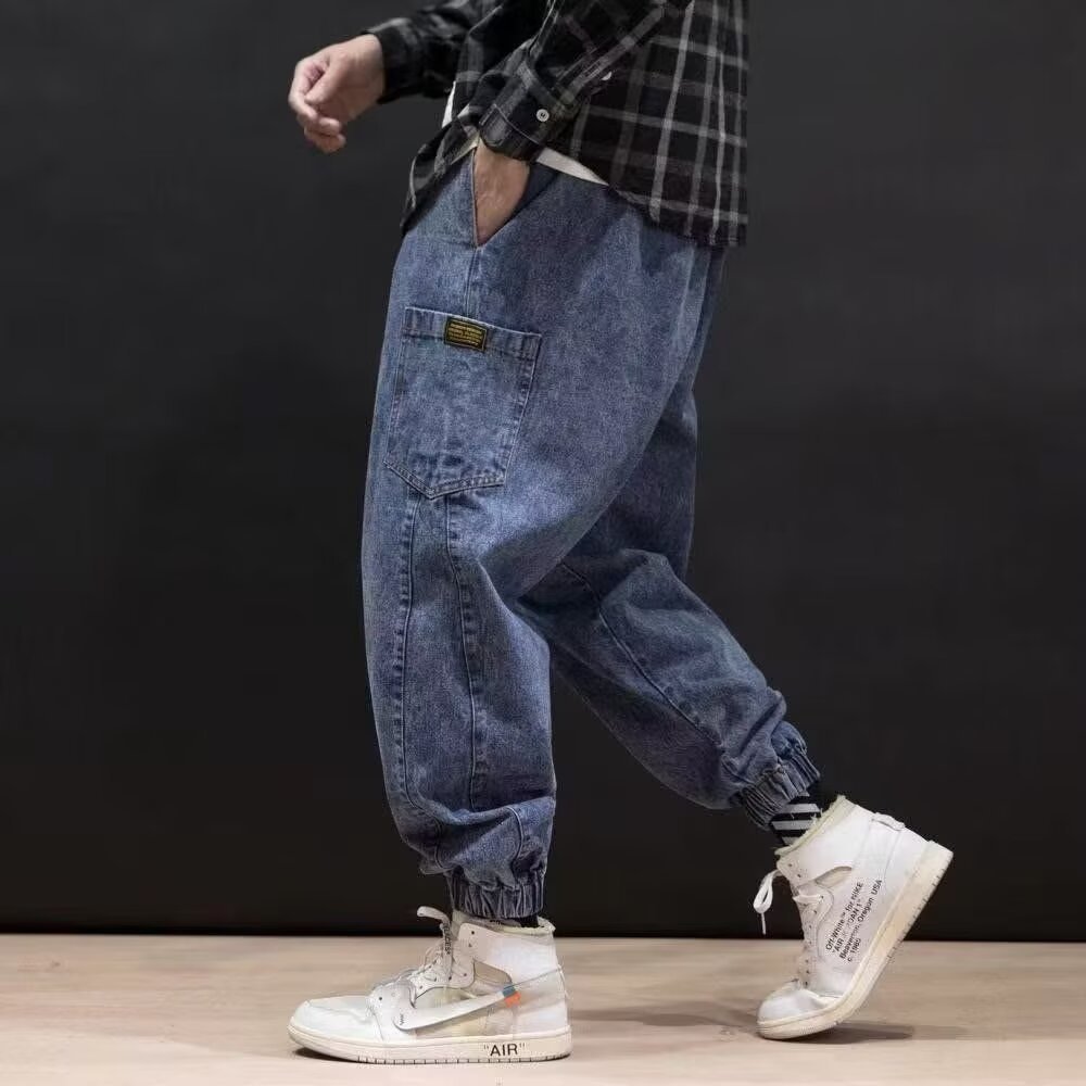 Herren Jeans mit geradem Bein und Cargotaschen – Mittlere Bundhöhe