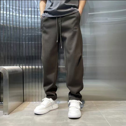 Herren-Jogginghose Mit Lockerem Schnitt, Kordelzug, Hohem Bund Und Schmal Zulaufendem Bein