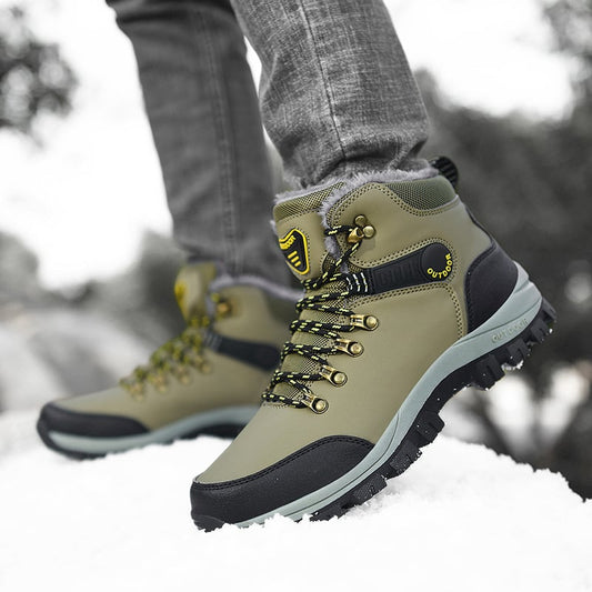 Herren-Winterstiefeletten mit Schnürsenkeln und weichem Futter