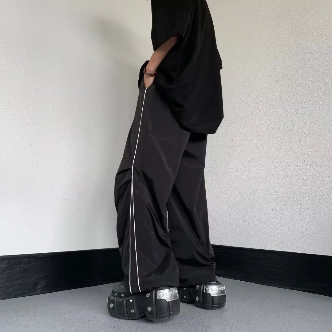 Herren Sporthose mit geradem Schnitt und weitem Bein – mit leichter Dehnbarkeit