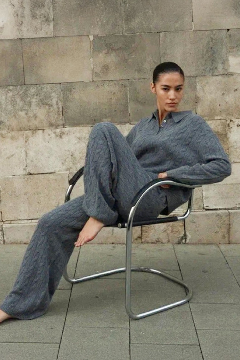 Gerade geschnittene Hose passend zum Damen-Strickset