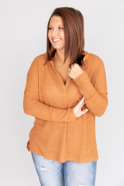 Damen-Winterbluse mit Waffelstrick, langen Ärmeln und Taschen-Detail