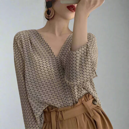 Women's Blouse Chiffon Transparent Texture Relaxed Sleeves Fitted Hem
