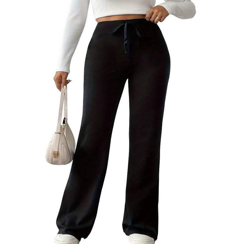 Women's pants with high waist, elastic waistband, and wide leg