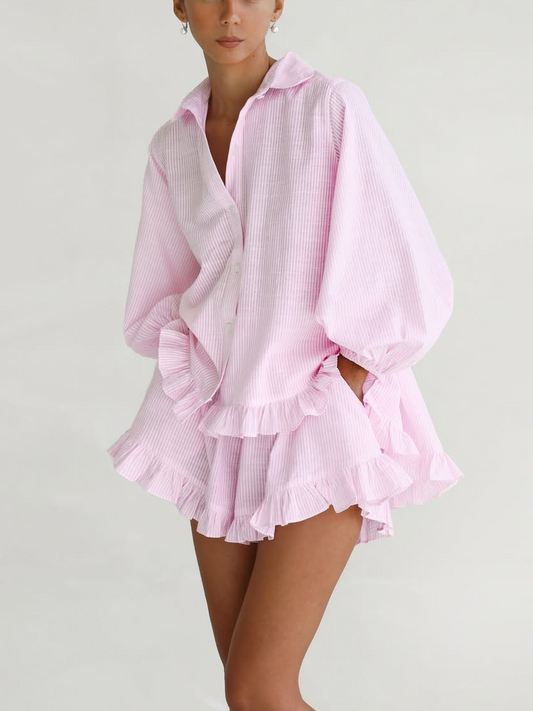 Zweiteiliges Damen Sommer Set mit Rüschentop und Shorts