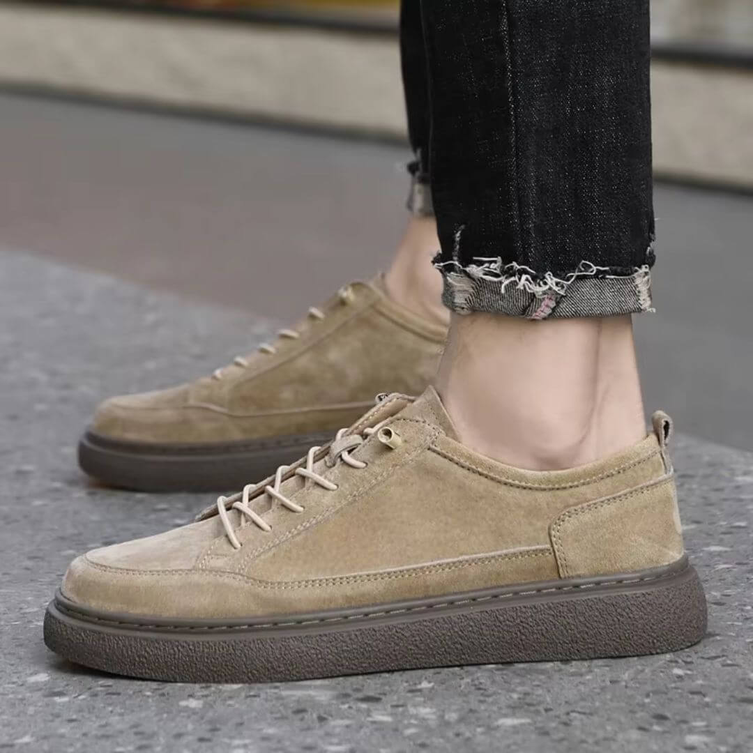 Herren-Sneaker In Wildlederoptik Mit Schnürung, Gepolsterter Innensohle Und Gummisohle