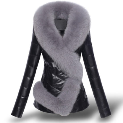 Women's Winter Short Coat with Faux Fur Collar and Button Placket