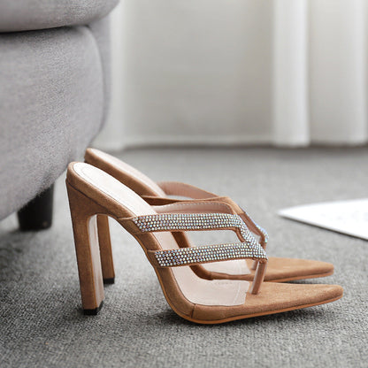 Damen-Sommersandalen Mit Strasssteinen, Spitzer Zehenpartie, Quadratischem Absatz Und Schnalle