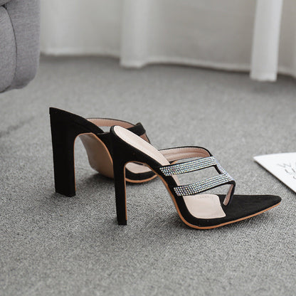 Damen-Sommersandalen Mit Strasssteinen, Spitzer Zehenpartie, Quadratischem Absatz Und Schnalle
