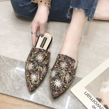 Flat Women's Loafers in Roman Style, Baotou Style, with Pointed Toe and Metal Details