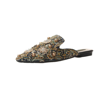Flat Women's Loafers in Roman Style, Baotou Style, with Pointed Toe and Metal Details
