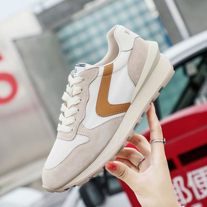 Damen Sportschuhe Low-Top mit runder Spitze – Leder Look