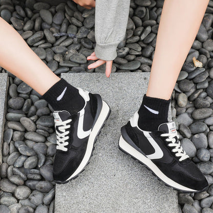 Damen Sportschuhe Low-Top mit runder Spitze – Leder Look