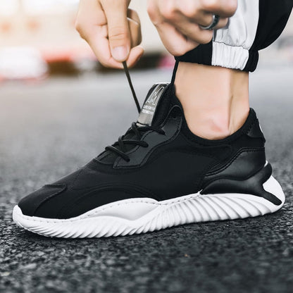 Herren-Sommerschuhe zum Schnüren mit flachem Absatz und runder Spitze