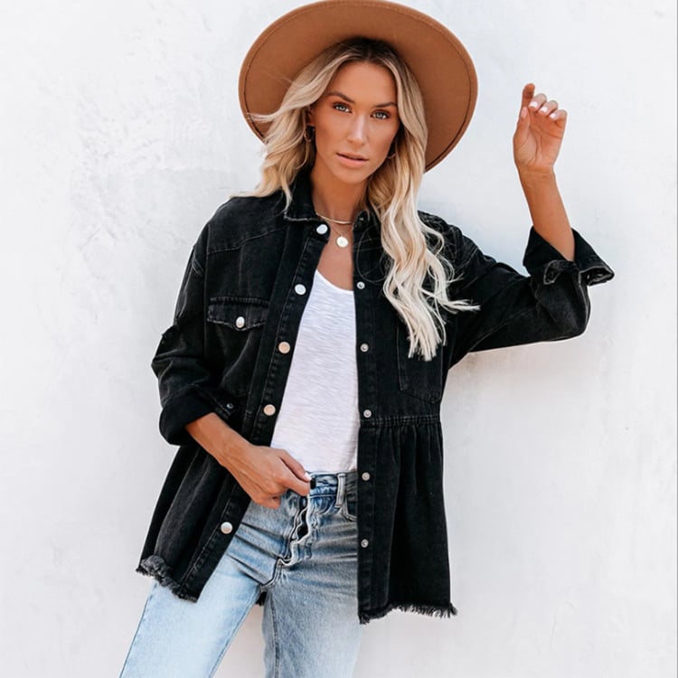 Women's denim-blend jacket with lapel collar and frayed hem
