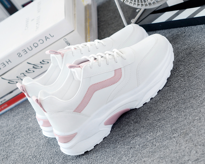 Damen Schnürsneaker Mit Rundem Zeh Und Flacher Sohle