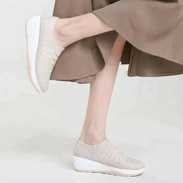 Men's Summer Slip-On Shoes Round Toe Elastic Design