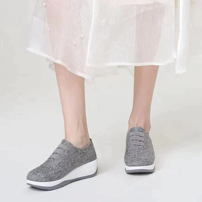 Men's Summer Slip-On Shoes Round Toe Elastic Design