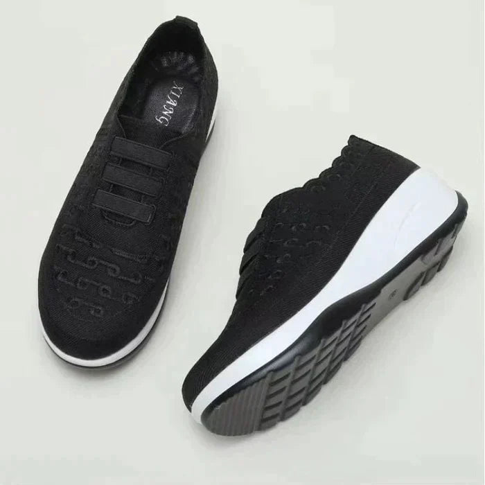 Men's Summer Slip-On Shoes Round Toe Elastic Design