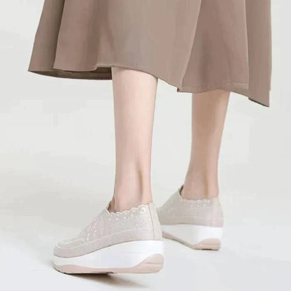 Men's Summer Slip-On Shoes Round Toe Elastic Design