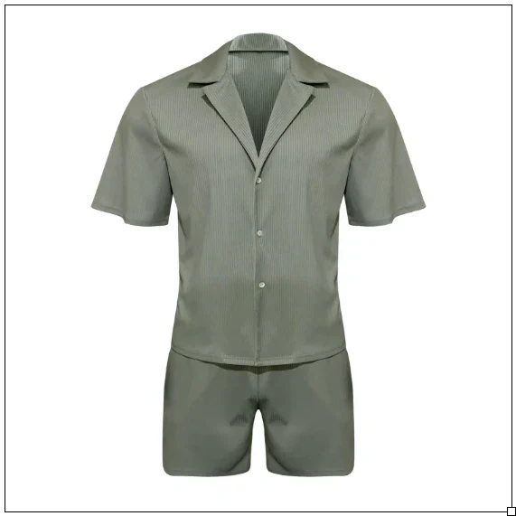 Graues Herren-Shorts-Set mit kurzen Ärmeln und Knopfleiste, ideal für Sommermode. Elegantes Design, atmungsaktiver Stoff, Freizeitkleidung.