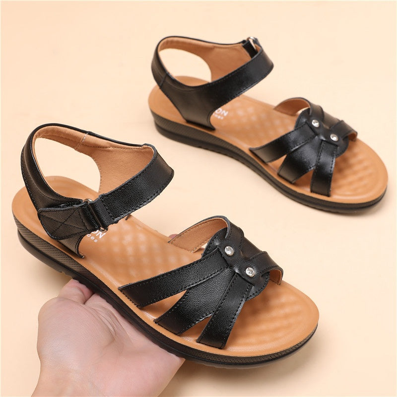 Flache Damen-Sneaker Mit Niedrigem Schaft, Klettverschluss, Runder Zehenpartie Und Metalldetails