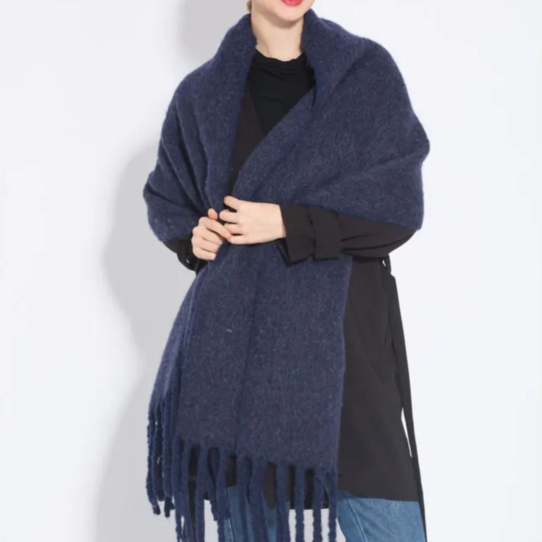 Nahaufnahme des weichen Materials vom XXL Winterschal