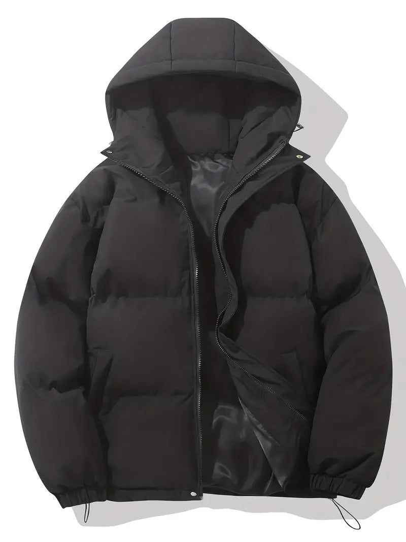 Schwarze Daunenjacke mit Kapuze, Reißverschluss und gestepptem Design. Winterjacke für Herren, warm und stilvoll. Ideal für kalte Temperaturen.