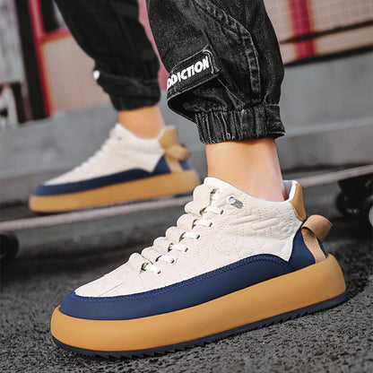 Herren-Sneaker zum Schnüren mit künstlichem PU-Obermaterial und dicker Gummisohle