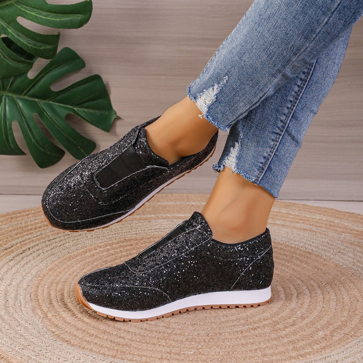 Women's Slip-On Flat Shoes with Sequins and Round Toe