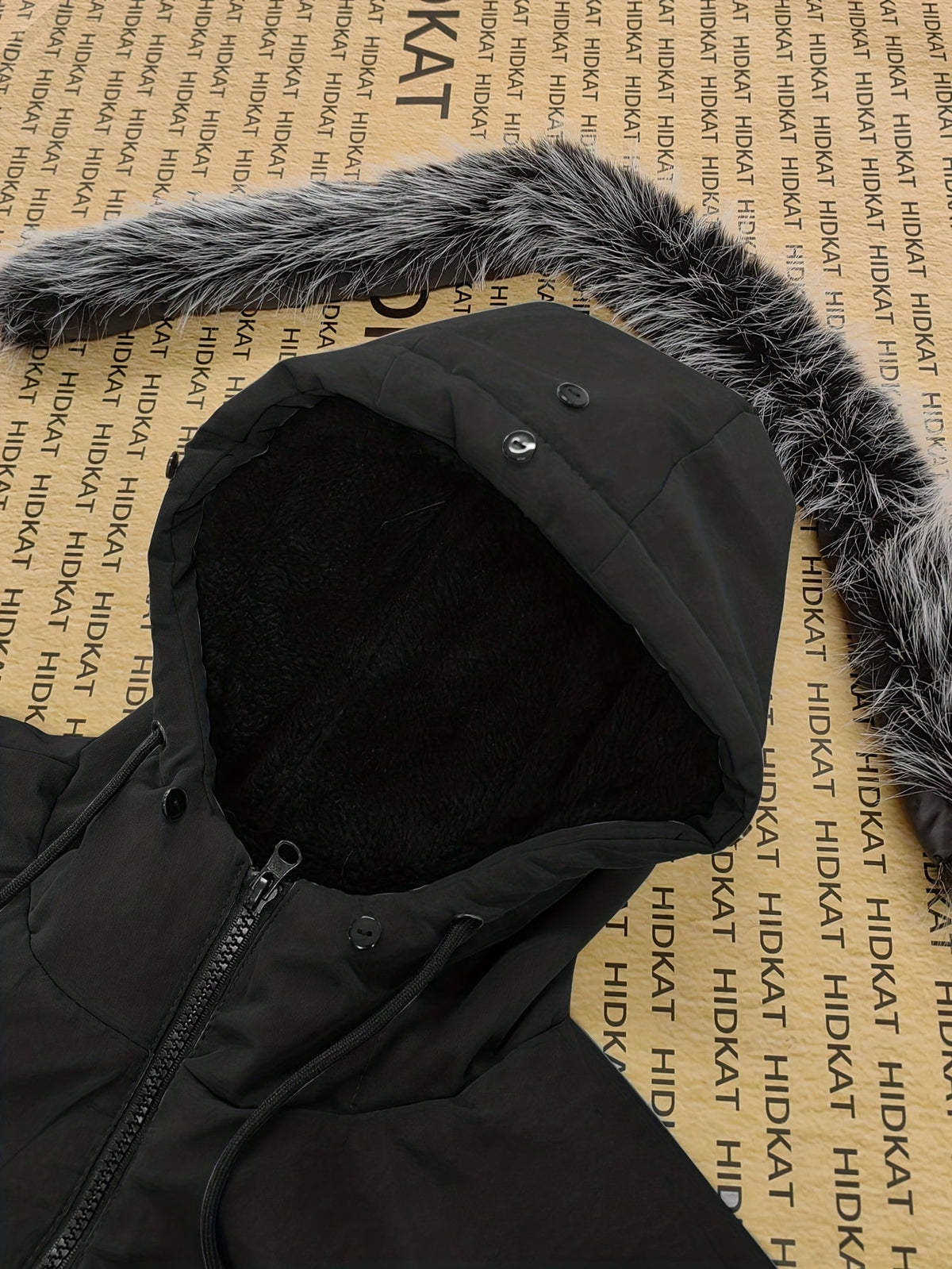Warm gefütterter Kapuzenparka für kalte Wintertage