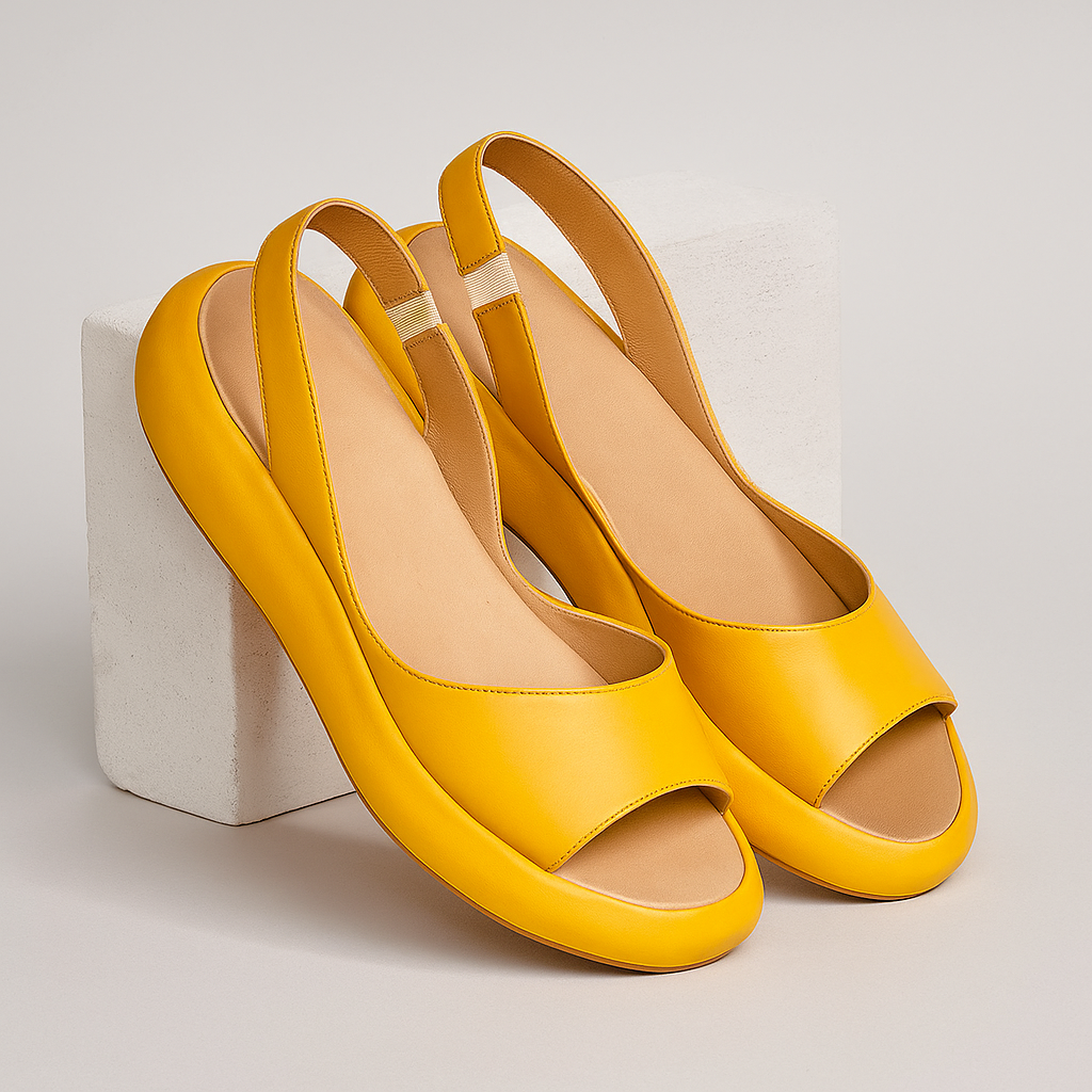 Women's summer sandals with open toe and cushioned footbed