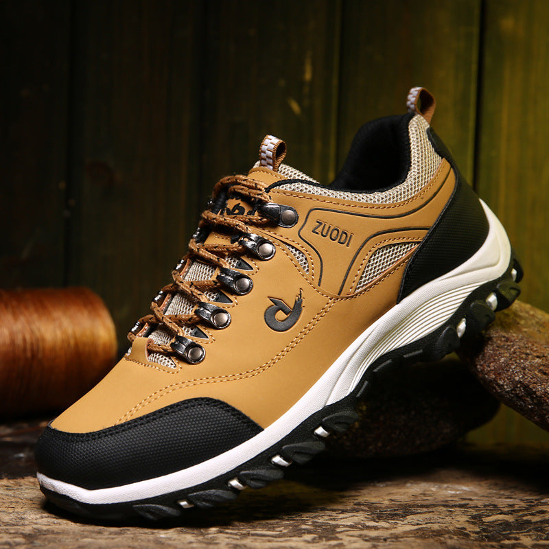 Men's Hiking Shoes Low-Top with MD Sole and Lace Closure
