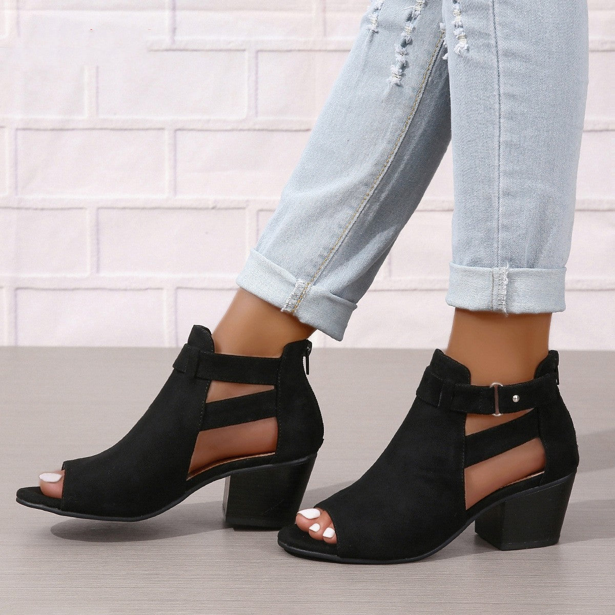 Damen-Sandalen Mit Hohem Absatz, Schnallenriemen Und Runder Zehenpartie