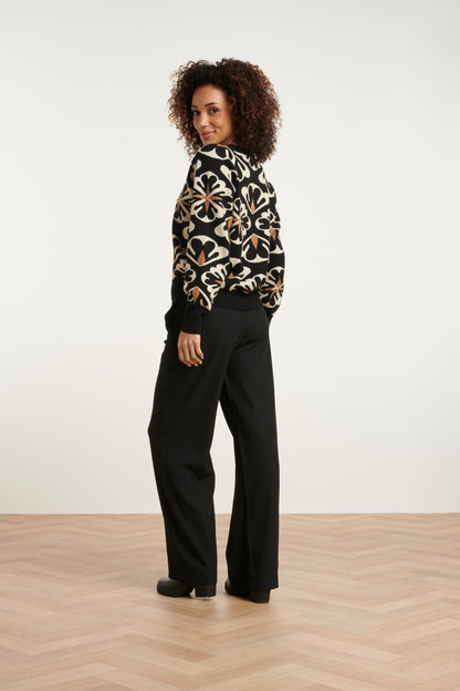 Women's Oversized Knitted Sweater Black Floral Pattern V-Neck