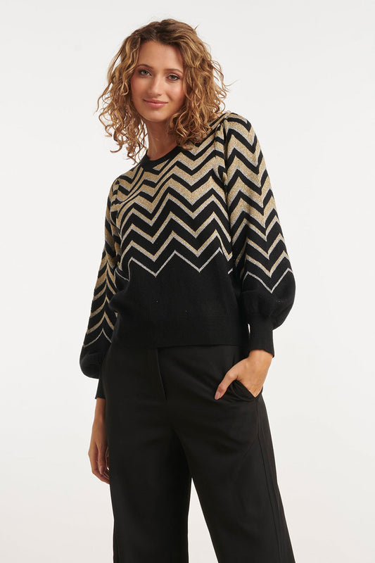Women's Knitted Top with Loose Fit, Zigzag Pattern, and Long Puff Sleeves