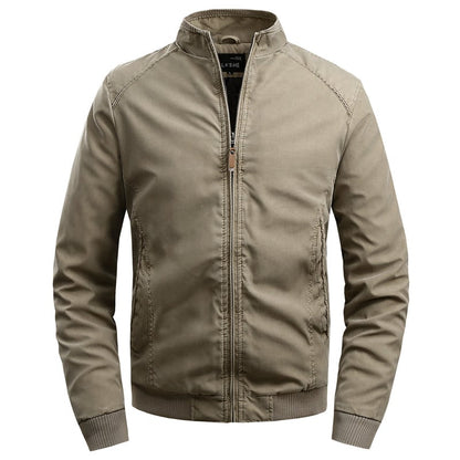 Men's winter coat with stand-up collar and zipper