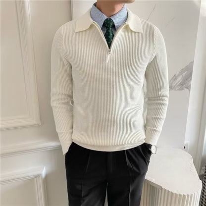 Men's sweater with loose fit and solid color