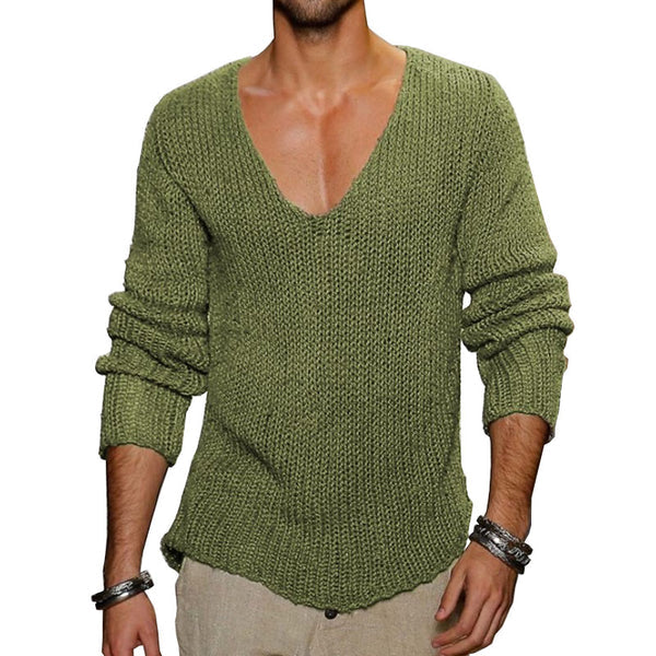 Grüner Herrenpullover mit V-Ausschnitt, grob gestrickt, langärmlig. Modischer Strickpullover für Herbst und Winter.