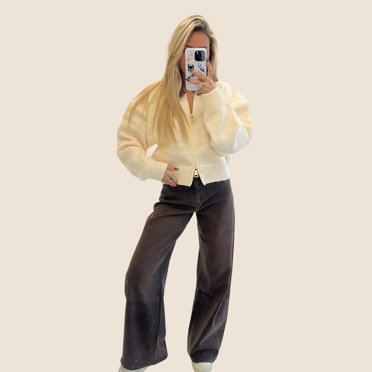 Women's knitted zip sweater with leather collar and double zipper