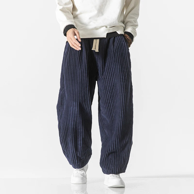 Herren-Loungehose mit Cordstruktur und Kordelzugbund