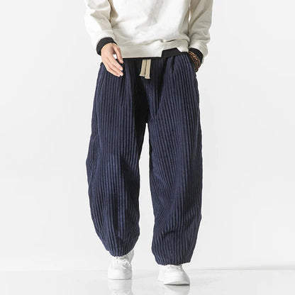 Herren-Loungehose mit Cordstruktur und Kordelzugbund