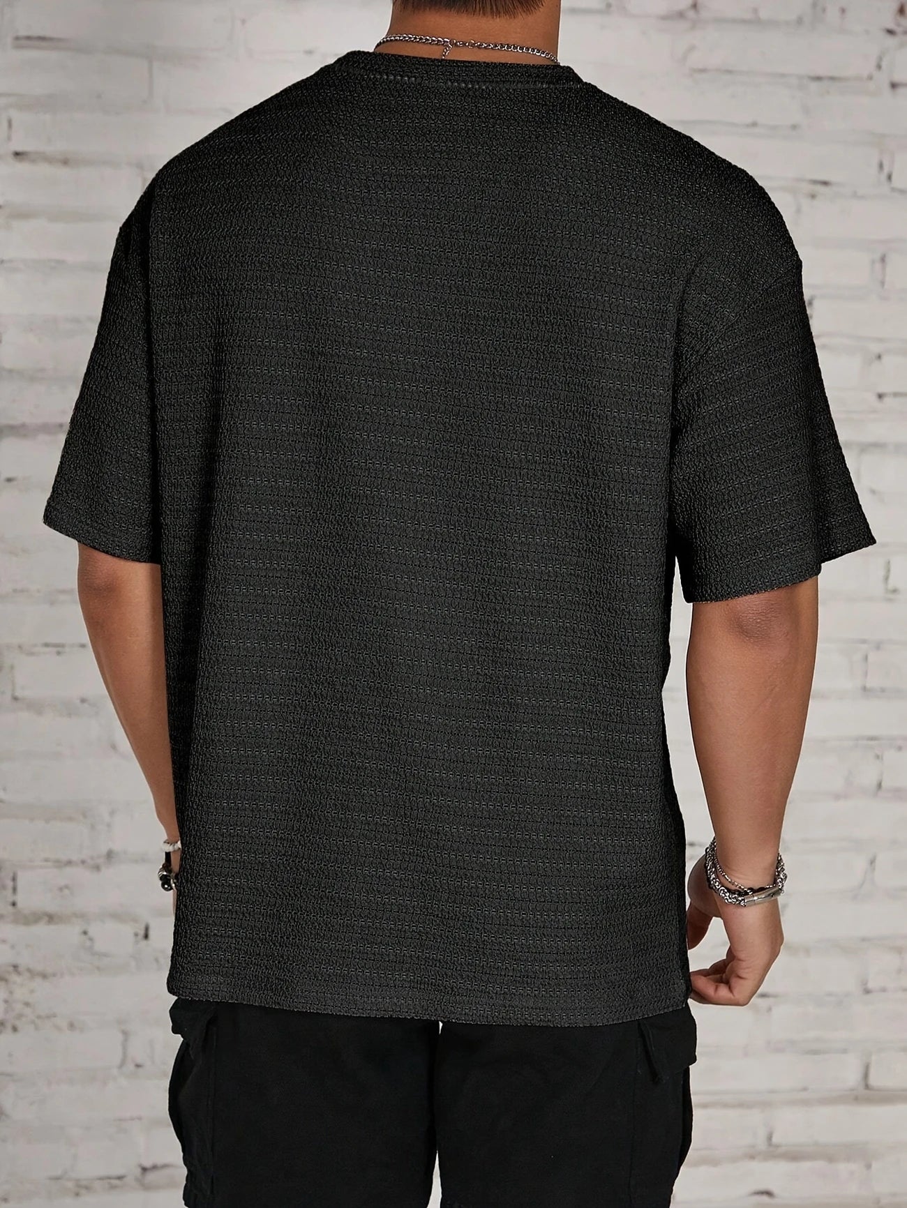 Herren Strick T-Shirt mit Struktur – Lockerer Schnitt Überschnittene Schultern