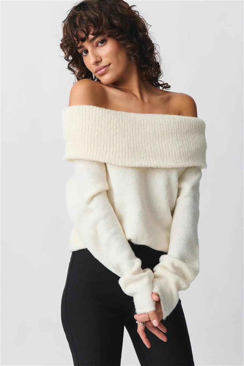 Schulterfreier Damenpullover mit elegantem Umschlagkragen