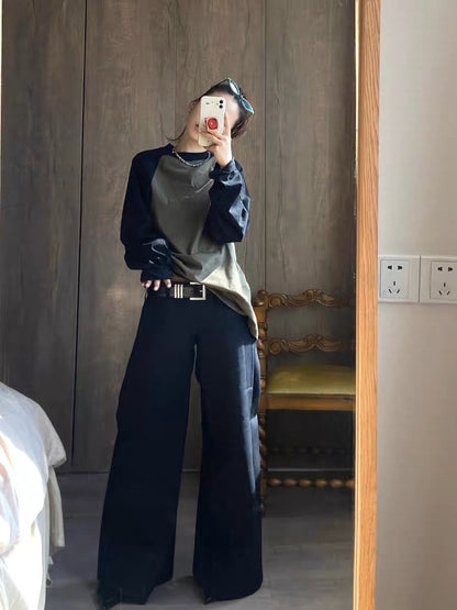 Women's suit pants with low waist, wide leg, and extended fit – Elegant style