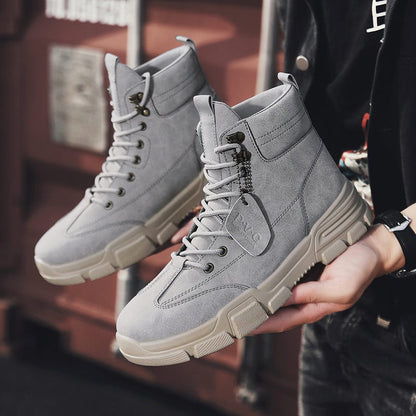 Herren-Arbeitsstiefel bis zur Wade mit Schnürsenkeln und Gummisohle