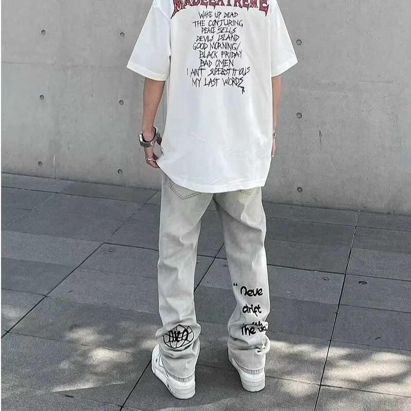 Men's jeans with a loose fit and oversized silhouette