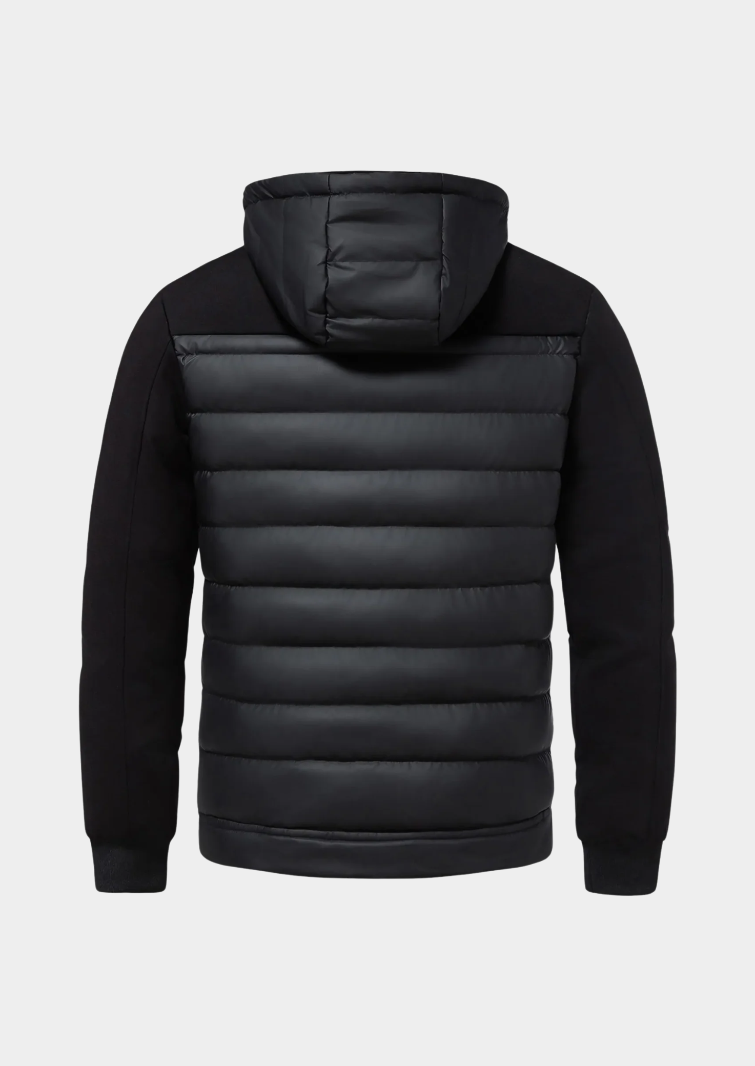 Schwarze Herrenjacke mit Kapuze, gestepptem Rücken und langen Ärmeln. Modische Winterjacke, ideal für kalte Temperaturen.