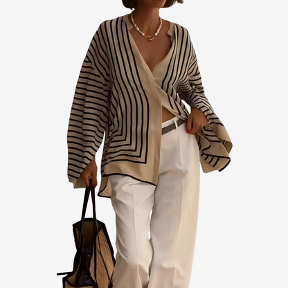 Damenbluse mit Streifenmuster, V-Ausschnitt und Oversize-Schnitt – Moderner Stil