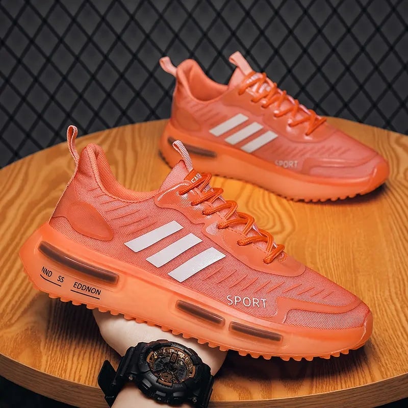 Men's lace-up sports sneakers with air-cushion sole and rounded toe